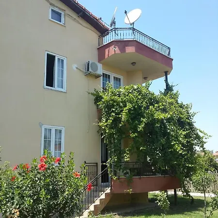 Akdeniz House Holiday home Bukluce