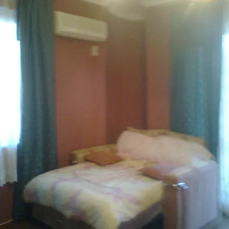 Akdeniz House *